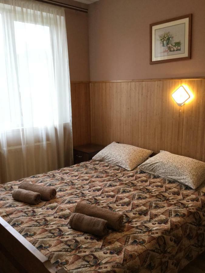 Hotel Fortetsya Славское Экстерьер фото